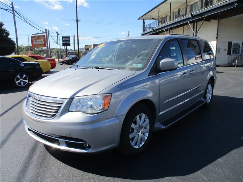 2015 Chrysler Town & Country Touring